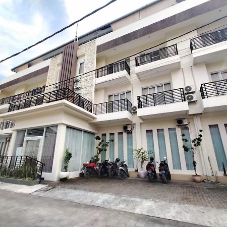 Ultimate Residence Bali Denpasar  Ngoại thất bức ảnh